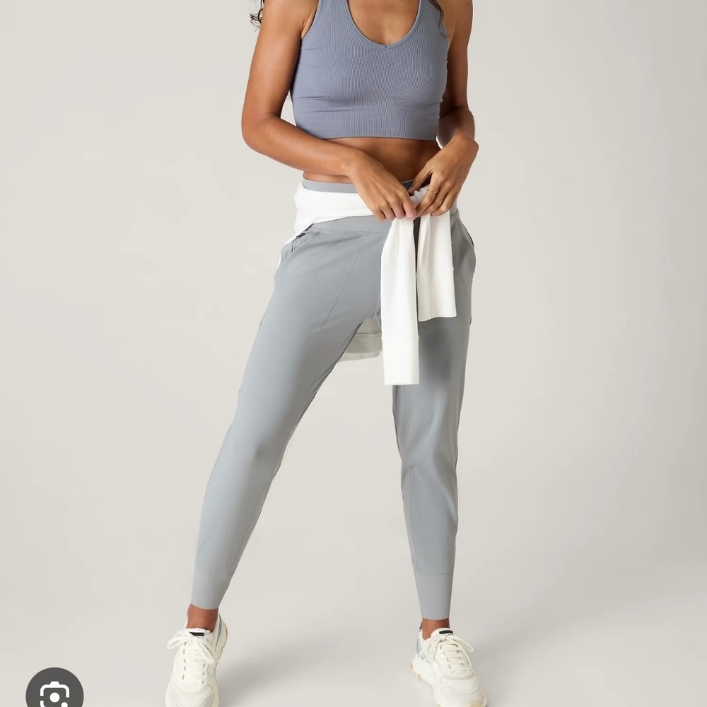Athleta Venice Mid Rise Jogger Storm Cloud XS NWT